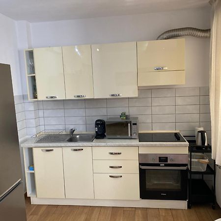 Royal Suite Unirii-2 Bdr Apartment Bucureşti Eksteriør bilde
