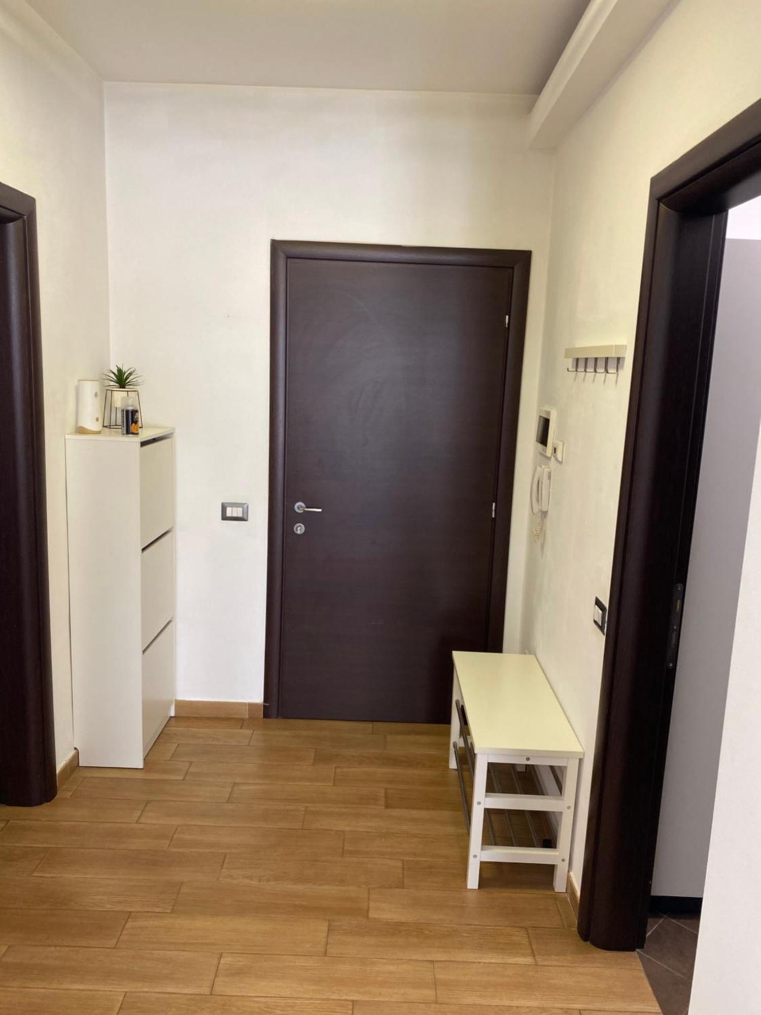 Royal Suite Unirii-2 Bdr Apartment Bucureşti Eksteriør bilde